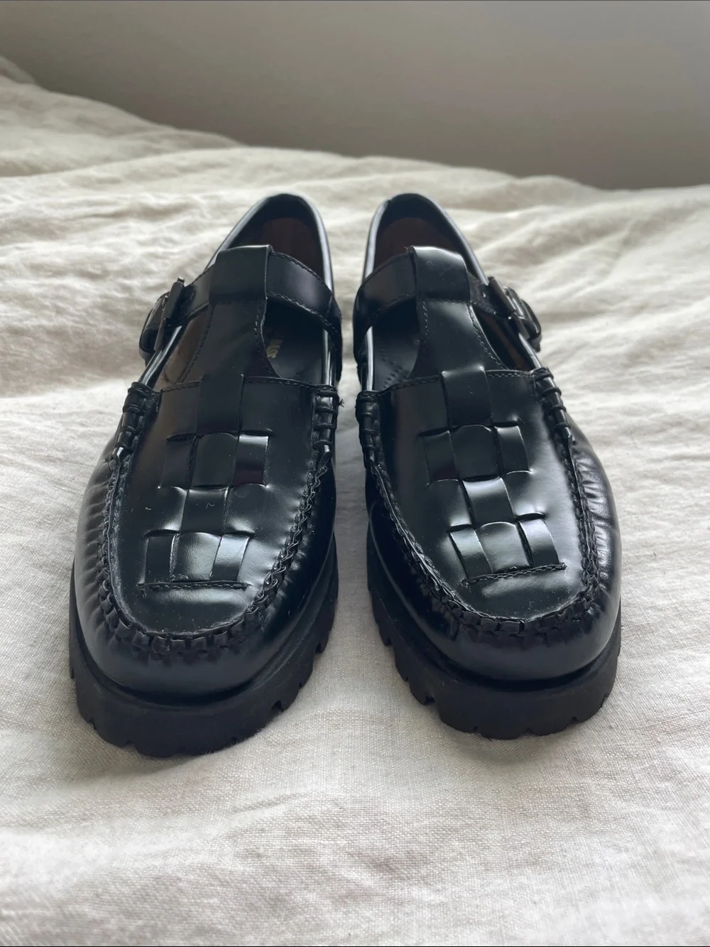 G.H. Bass Co Fisherman Mary Jane Weejuns women’s black leather size 8 loafers - Picture 2 of 4